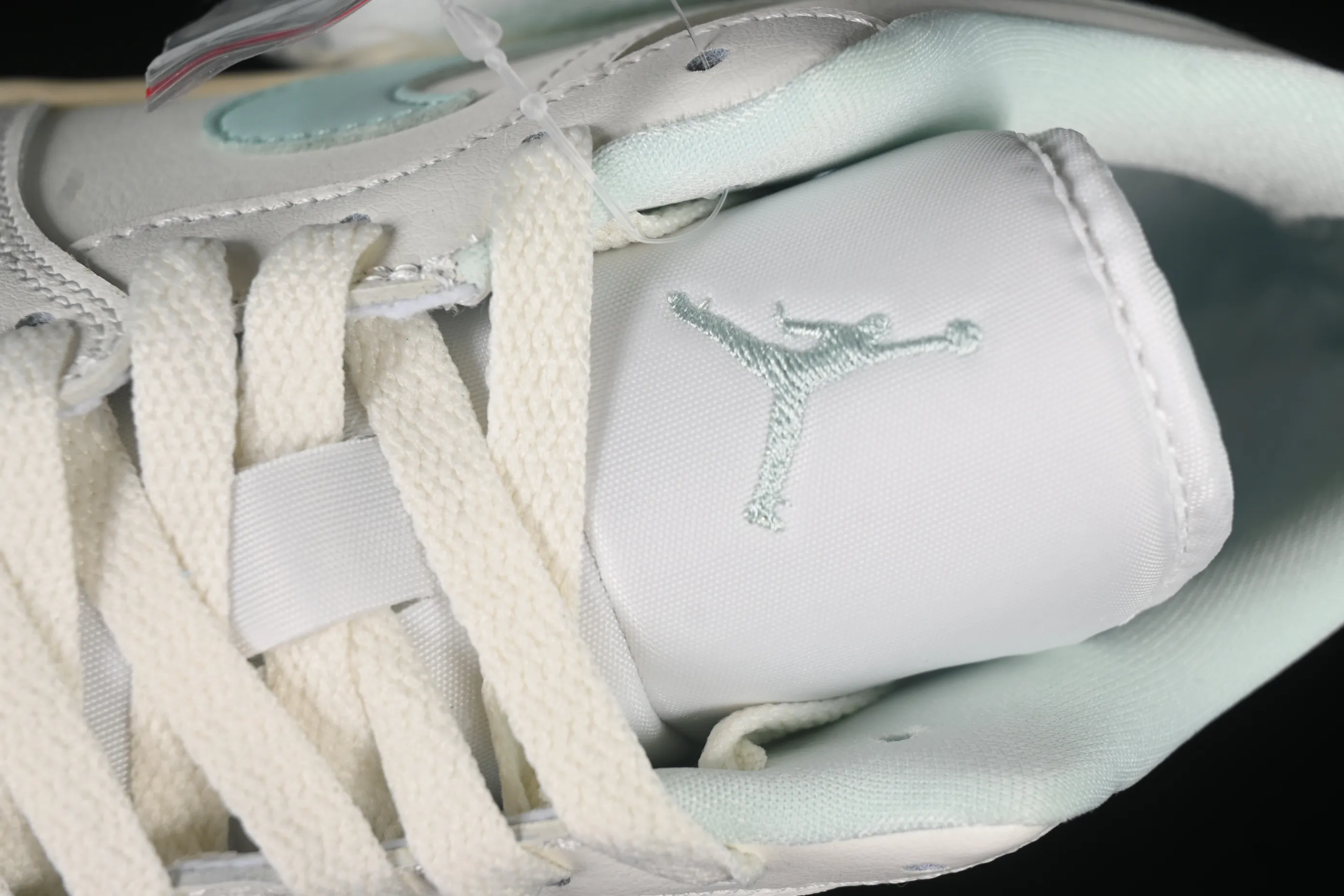 All categories Air Jordan Jordan series basketball shoes Air Jordan 1 Low Air Jordan 1 Low AJ1 Joe 1 white mint green low-top cultural and leisure sports sneakers DC0774-134